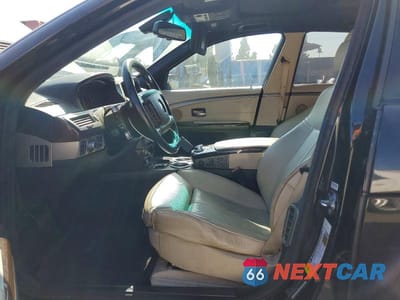 Zdjęcie 7 z 12 samochodu: 2007 BMW 750 I VIN:WBAHL83547DT09339 - miniatura