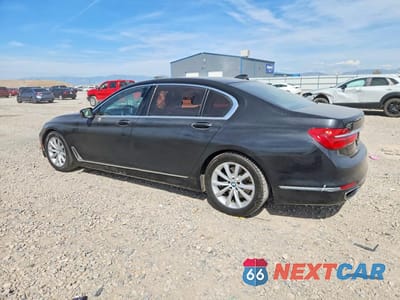 Drugie zdjęcie samochodu z przodu: 2016 BMW 740 I VIN:WBA7E2C50GG546685 - miniatura