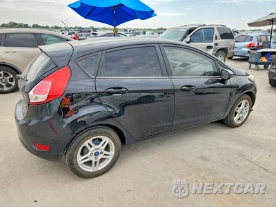 Trzecie zdjęcie samochodu z tyłu: 2018 FORD FIESTA SE VIN:3FADP4EJ5JM147649 - miniatura