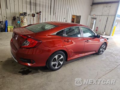 Trzecie zdjęcie samochodu z tyłu: 2019 HONDA CIVIC LX VIN:2HGFC2F6XKH534471 - miniatura