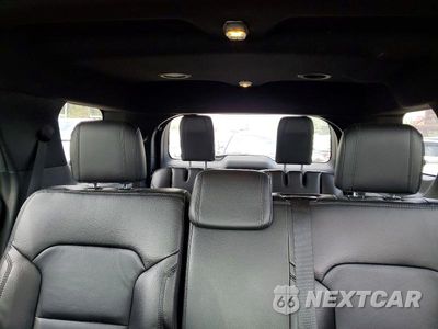 Zdjęcie 10 z 13 samochodu: 2017 FORD EXPLORER XLT VIN:1FM5K8D81HGD98056 - miniatura