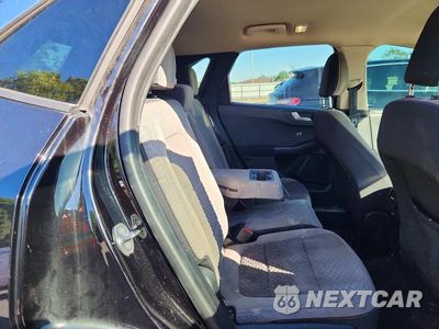 Zdjęcie 10 z 13 samochodu: 2020 FORD ESCAPE SE VIN:1FMCU0G65LUC50256 - miniatura