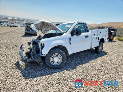 2022 FORD F250 SD 2WD V8 FFV REG CAB 6.2L XL UTILITY / SERVICE BODY 1FDBF2A69NEE23459 - główne zdjęcie licytacji z USA - miniatura