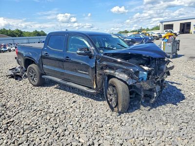 Czwarte zdjęcie samochodu z boku: 2023 TOYOTA TACOMA SR5 V6 VIN:3TYCZ5ANXPT148209 - miniatura