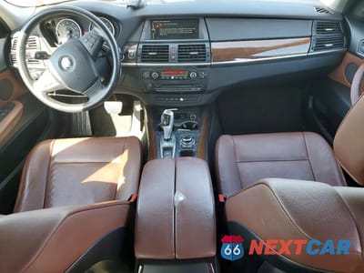 Zdjęcie 8 z 13 samochodu: 2013 BMW X5 XDRIVE35I VIN:5UXZV4C5XD0E13560 - miniatura