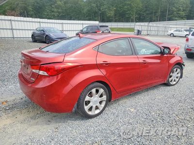 Trzecie zdjęcie samochodu z tyłu: 2013 HYUNDAI ELANTRA LIMITED VIN:KMHDH4AEXDU668927 - miniatura