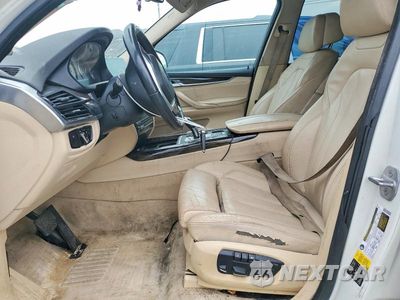 Zdjęcie 7 z 13 samochodu: 2015 BMW X5 XDRIVE35I VIN:5UXKR0C54F0P17854 - miniatura