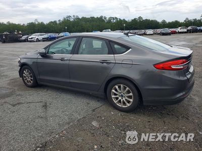 Drugie zdjęcie samochodu z przodu: 2017 FORD FUSION S VIN:3FA6P0G7XHR218988 - miniatura