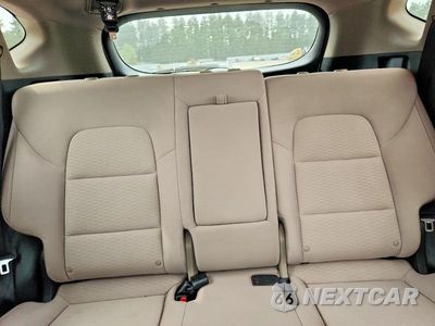 Zdjęcie 10 z 13 samochodu: 2020 HYUNDAI TUCSON SEL VIN:KM8J33AL0LU189571 - miniatura