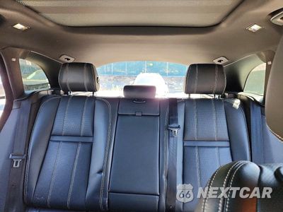 Zdjęcie 10 z 14 samochodu: 2019 LAND ROVER RANGE ROVER VELAR S VIN:SALYB2EX5KA797317 - miniatura