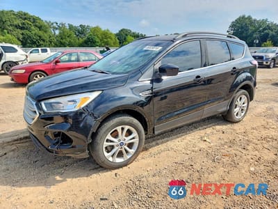 2018 FORD ESCAPE SE 1FMCU0GD7JUD18455 - główne zdjęcie licytacji z USA - miniatura