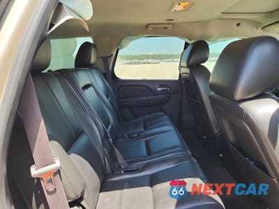 Zdjęcie 11 z 13 samochodu: 2013 CHEVROLET TAHOE C1500 LT VIN:1GNSCBE04DR194030 - miniatura