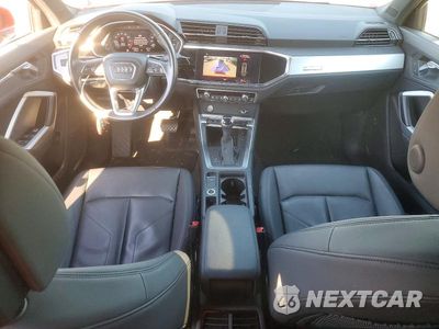 Zdjęcie 8 z 13 samochodu: 2020 AUDI Q3 PREMIUM VIN:WA1AECF39L1021995 - miniatura