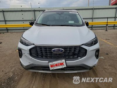 Piąte zdjęcie samochodu w środku: 2026 FORD ESCAPE VIN:1FMCU0E17TUA33590 - miniatura