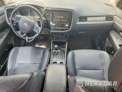 Zdjęcie 8 z 12 samochodu: 2020 MITSUBISHI OUTLANDER SE VIN:JA4AD3A30LJ001760 - miniatura