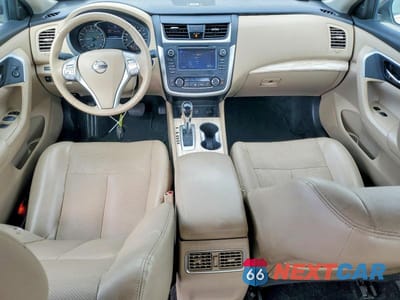 Zdjęcie 8 z 12 samochodu: 2016 NISSAN ALTIMA 2.5 VIN:1N4AL3AP4GC169462 - miniatura