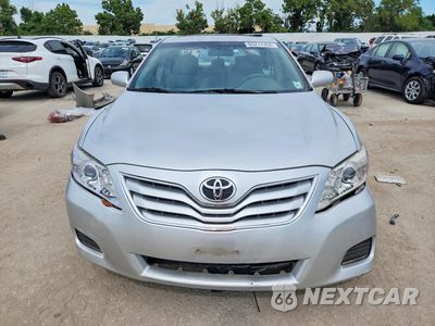 Piąte zdjęcie samochodu w środku: 2010 TOYOTA CAMRY LE VIN:4T4BF3EKXAR072483 - miniatura