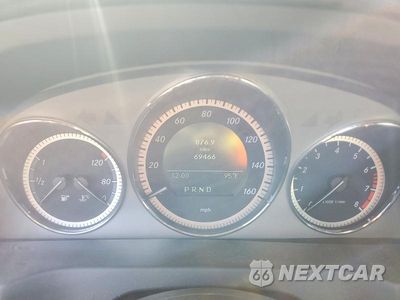 Zdjęcie 9 z 12 samochodu: 2011 MERCEDES-BENZ C 300 4MATIC VIN:WDDGF8BB0BR147174 - miniatura