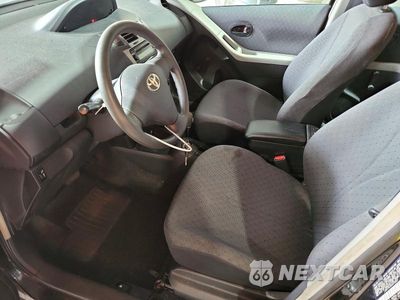 Zdjęcie 7 z 12 samochodu: 2010 TOYOTA YARIS VIN:JTDKT4K36A5318207 - miniatura