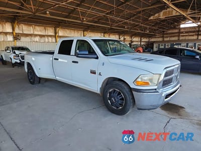 Czwarte zdjęcie samochodu z boku: 2012 DODGE RAM 3500 ST VIN:3C63DPGL4CG306832 - miniatura