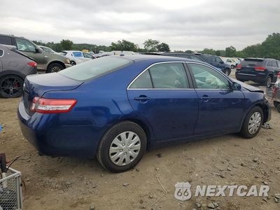Trzecie zdjęcie samochodu z tyłu: 2011 TOYOTA CAMRY BASE VIN:4T1BF3EK5BU639100 - miniatura