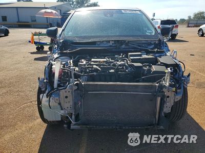 Piąte zdjęcie samochodu w środku: 2022 TOYOTA COROLLA CROSS L VIN:7MUAAAAG3NV002287 - miniatura