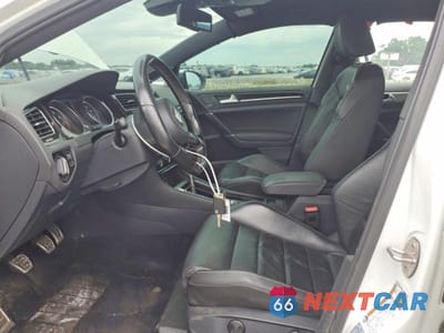 Zdjęcie 7 z 12 samochodu: 2016 VOLKSWAGEN GOLF R VIN:WVWUF7AU0GW239050 - miniatura