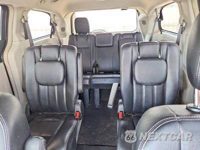 Zdjęcie 10 z 14 samochodu: 2016 CHRYSLER TOWN & COUNTRY TOURING VIN:2C4RC1BG1GR110540 - miniatura