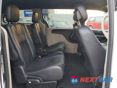 Zdjęcie 11 z 13 samochodu: 2017 DODGE GRAND CARAVAN SXT VIN:2C4RDGCG6HR672384 - miniatura