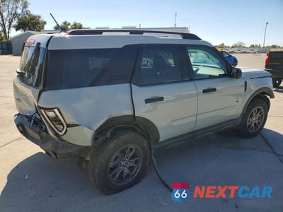Trzecie zdjęcie samochodu z tyłu: 2021 FORD BRONCO SPORT BIG BEND VIN:3FMCR9B68MRB20509 - miniatura