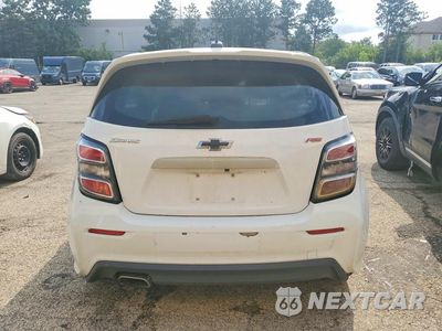 Zdjęcie 6 z 12 samochodu: 2020 CHEVROLET SONIC LT VIN:1G1JD6SB4L4106712 - miniatura