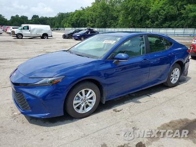 2025 TOYOTA CAMRY LE 4T1DAACK9SU153551 - główne zdjęcie licytacji z USA - miniatura
