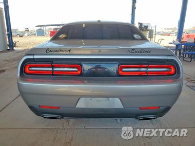 Zdjęcie 6 z 12 samochodu: 2018 DODGE CHALLENGER SXT VIN:2C3CDZAG3JH242557 - miniatura