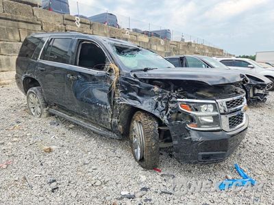 Czwarte zdjęcie samochodu z boku: 2015 CHEVROLET TAHOE K1500 LT VIN:1GNSKBKC4FR199166 - miniatura