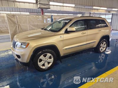 2011 JEEP GRAND CHEROKEE LAREDO 1J4RR4GG2BC736814 - główne zdjęcie licytacji z USA - miniatura