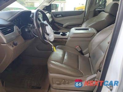 Zdjęcie 7 z 13 samochodu: 2016 GMC YUKON SLT VIN:1GKS1BKC0GR373364 - miniatura