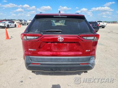 Zdjęcie 6 z 12 samochodu: 2021 TOYOTA RAV4 XLE PREMIUM VIN:2T3C1RFV1MW112566 - miniatura