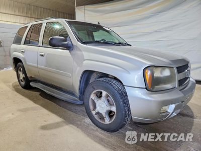 Czwarte zdjęcie samochodu z boku: 2008 CHEVROLET TRAILBLAZER LS VIN:1GNDT13S282160528 - miniatura