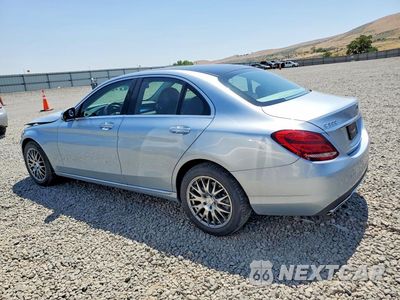 Drugie zdjęcie samochodu z przodu: 2015 MERCEDES-BENZ C 300 4MATIC VIN:55SWF4KB8FU073463 - miniatura
