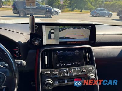 Zdjęcie 10 z 11 samochodu: 2023 LEXUS LX 600 F SPORT HANDLING VIN:JTJMB7CX9P4019871 - miniatura