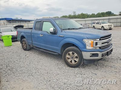 Czwarte zdjęcie samochodu z boku: 2018 FORD F150 SUPER CAB VIN:1FTEX1EB5JKD82355 - miniatura