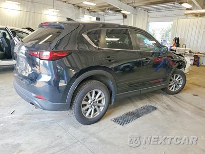 Trzecie zdjęcie samochodu z tyłu: 2023 MAZDA CX-5 SELECT VIN:JM3KFBBM0P0183355 - miniatura