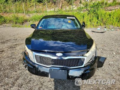 Piąte zdjęcie samochodu w środku: 2013 KIA OPTIMA LX VIN:5XXGM4A71DG230561 - miniatura
