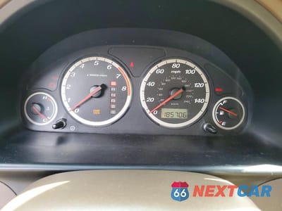 Zdjęcie 9 z 13 samochodu: 2002 HONDA CR-V EX VIN:JHLRD78852C014818 - miniatura