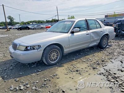 2000 MERCURY GRAND MARQUIS GS 2MEFM74W0YX694884 - główne zdjęcie licytacji z USA - miniatura
