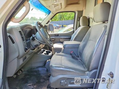 Zdjęcie 7 z 12 samochodu: 2012 NISSAN NV 2500 DELIVERY VAN VIN:1N6BF0LY7CN103686 - miniatura