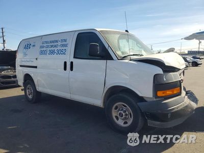 Czwarte zdjęcie samochodu z boku: 2022 GMC SAVANA G2500 VIN:1GTW7AFP3N1149097 - miniatura
