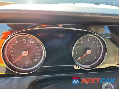 Zdjęcie 9 z 13 samochodu: 2017 MERCEDES-BENZ E 300 4MATIC VIN:WDDZF4KB9HA198486 - miniatura