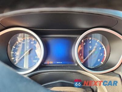 Zdjęcie 9 z 12 samochodu: 2016 MASERATI GHIBLI VIN:ZAM57XSA3G1173785 - miniatura
