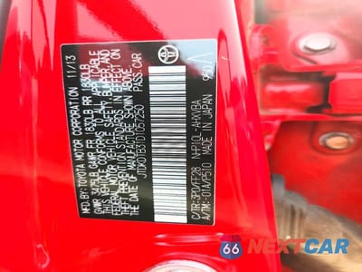 Zdjęcie 12 z 12 samochodu: 2013 TOYOTA PRIUS C VIN:JTDKDTB31D1057250 - miniatura